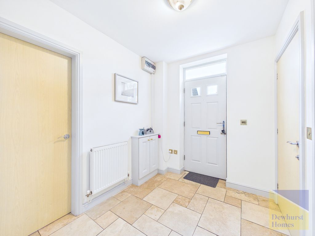 Property photo 3 of 24