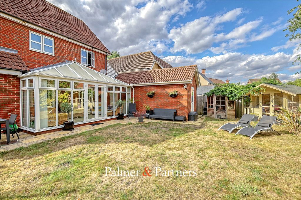 Property photo 2 of 54 Picture No. 09