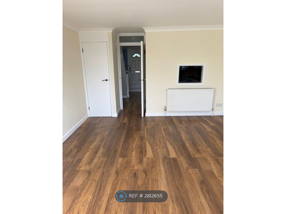 Property photo 2 of 13 Living Room