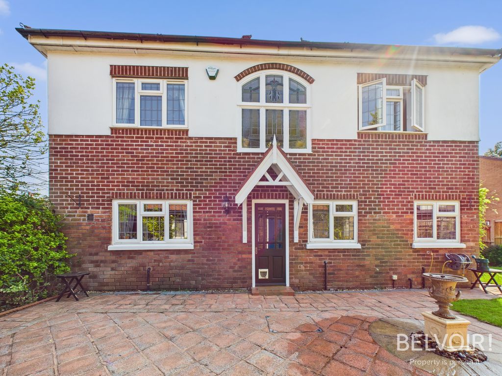 Property photo 2 of 34