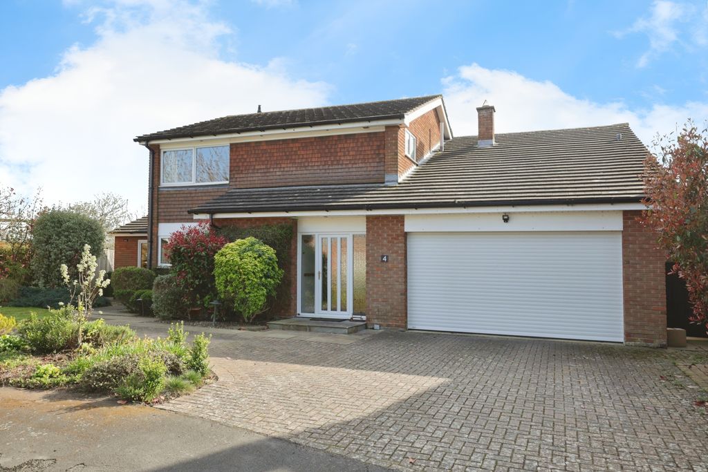 Property photo 1 of 24