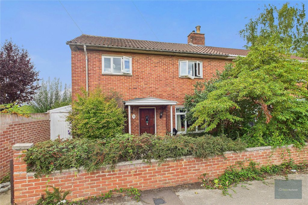 Property photo 1 of 15 Picture No. 02