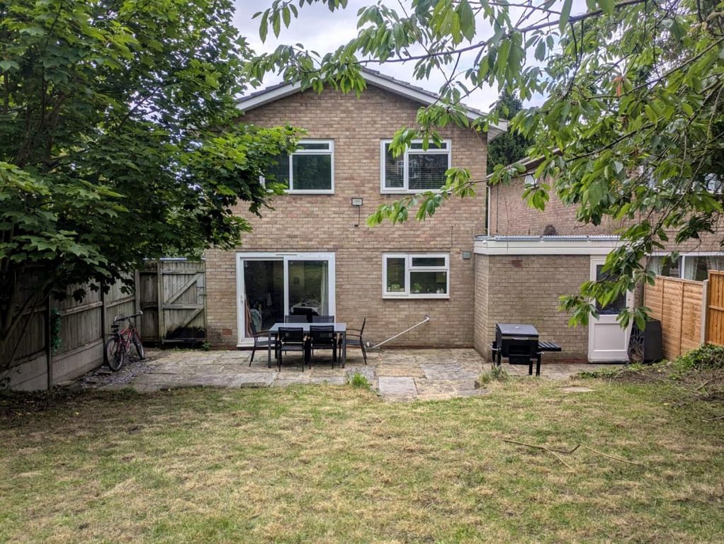 Property photo 2 of 19