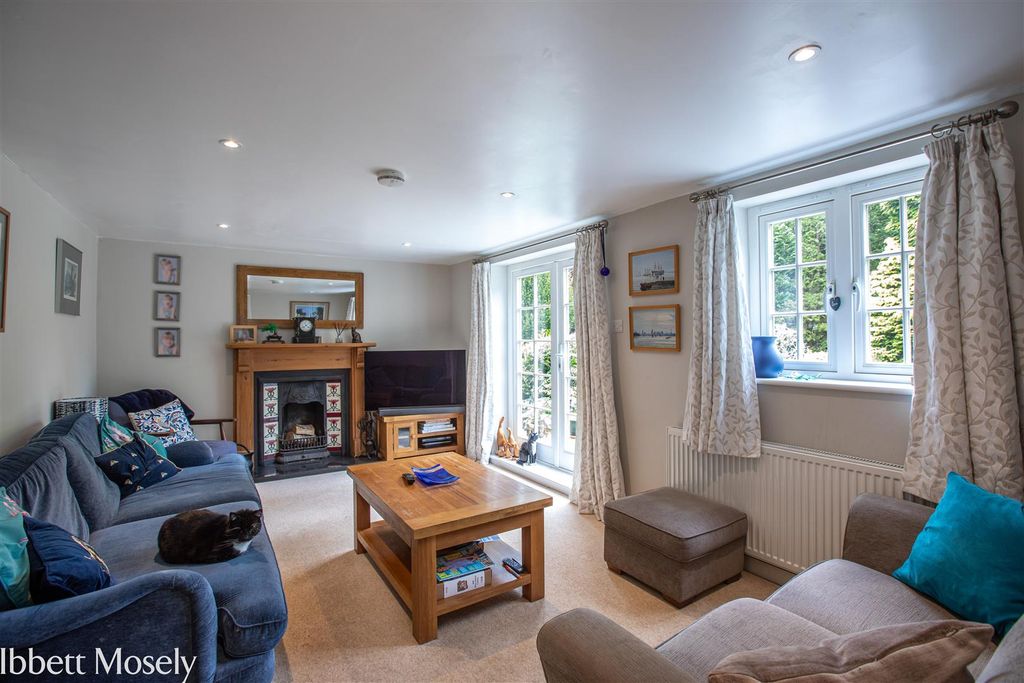 Property photo 3 of 20 41 - New Sitting Room.Jpg