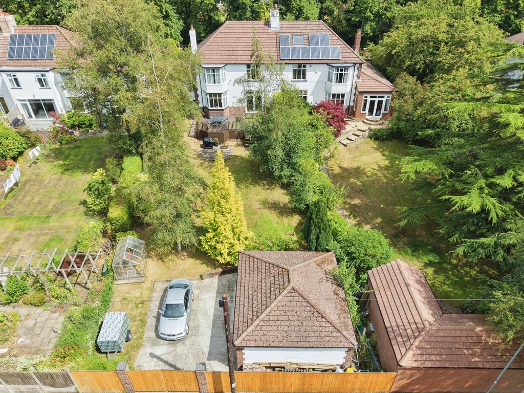 Property photo 3 of 52