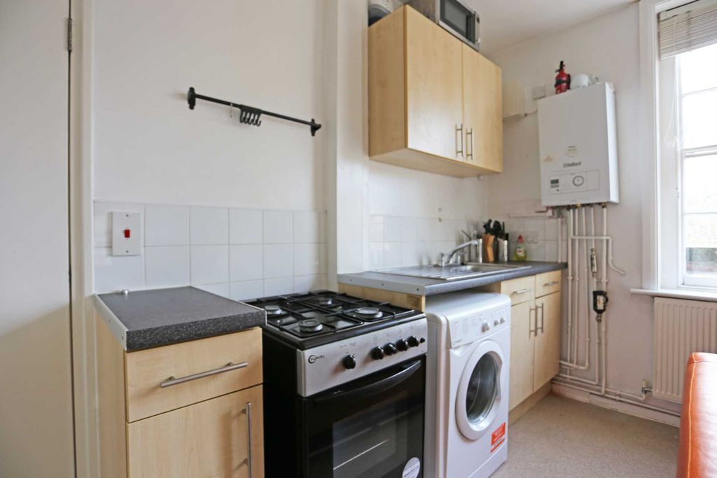 Property photo 3 of 8