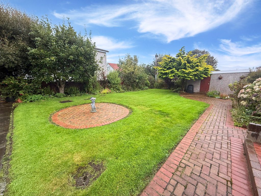 Property photo 2 of 25