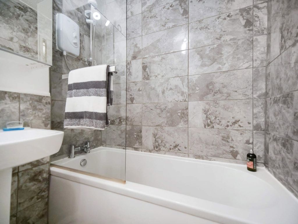 Property photo 3 of 20 Picture No. 02