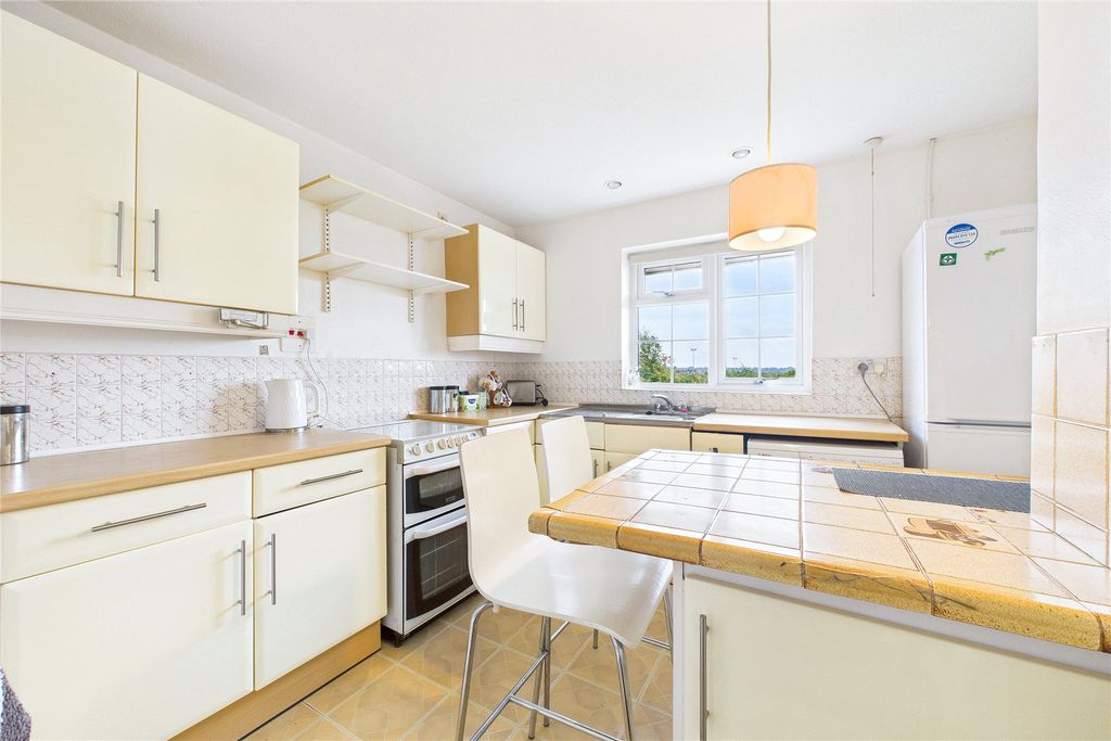 Property photo 2 of 8 Picture No. 04