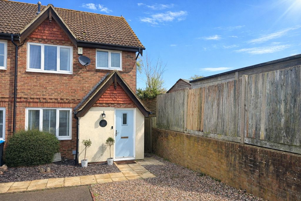 Property photo 1 of 17 Front