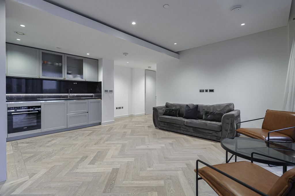 Property photo 3 of 29