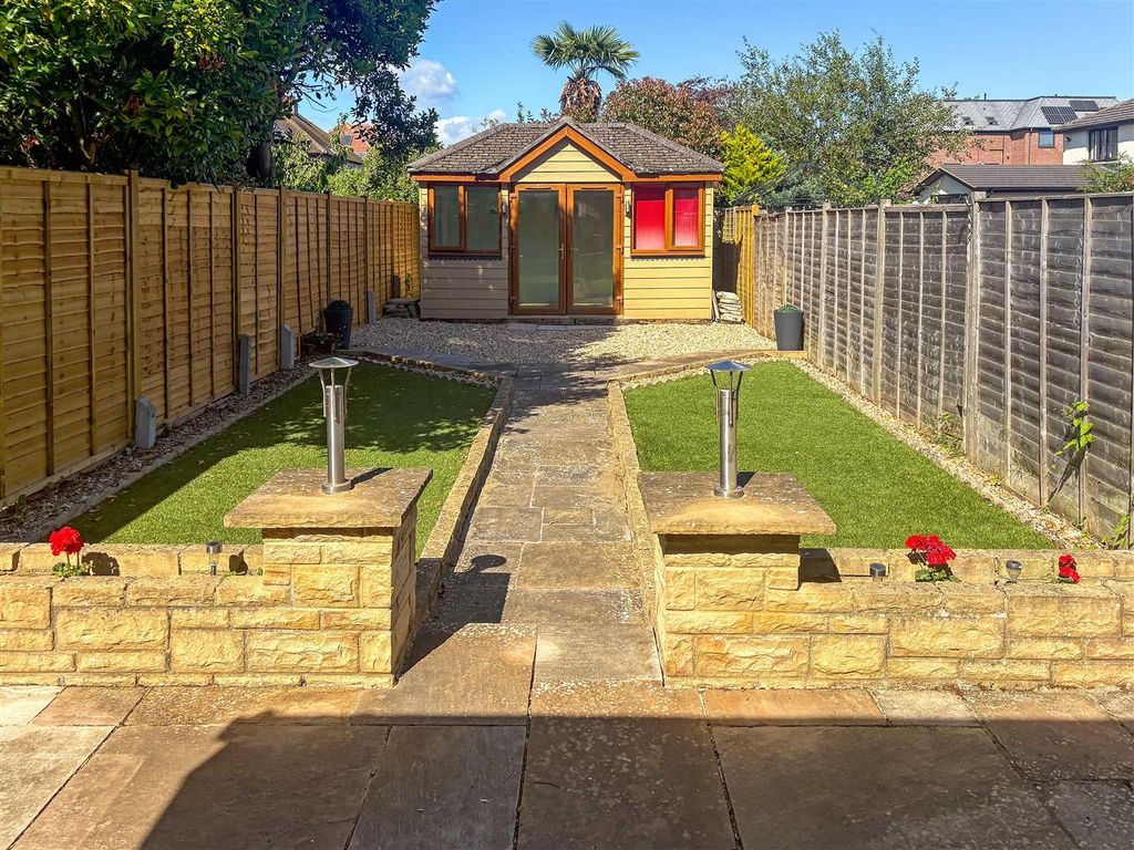 Property photo 3 of 17 Image00005.Jpg