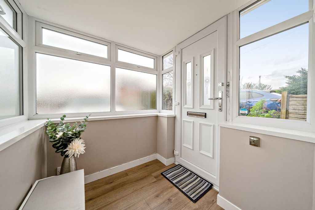 Property photo 2 of 13 1440227-10-69d7d85A85630.Jpg