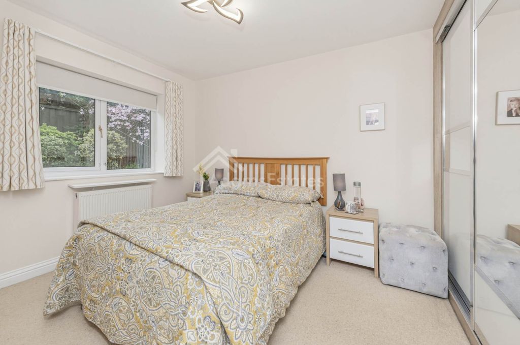 Additional image 17 of 4 bed detached house for saleBriestfield Road, Dewsbury WF12