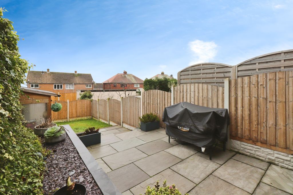 Property photo 2 of 23 Img_8988