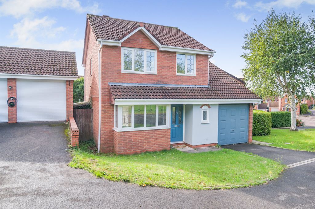 Property photo 1 of 22