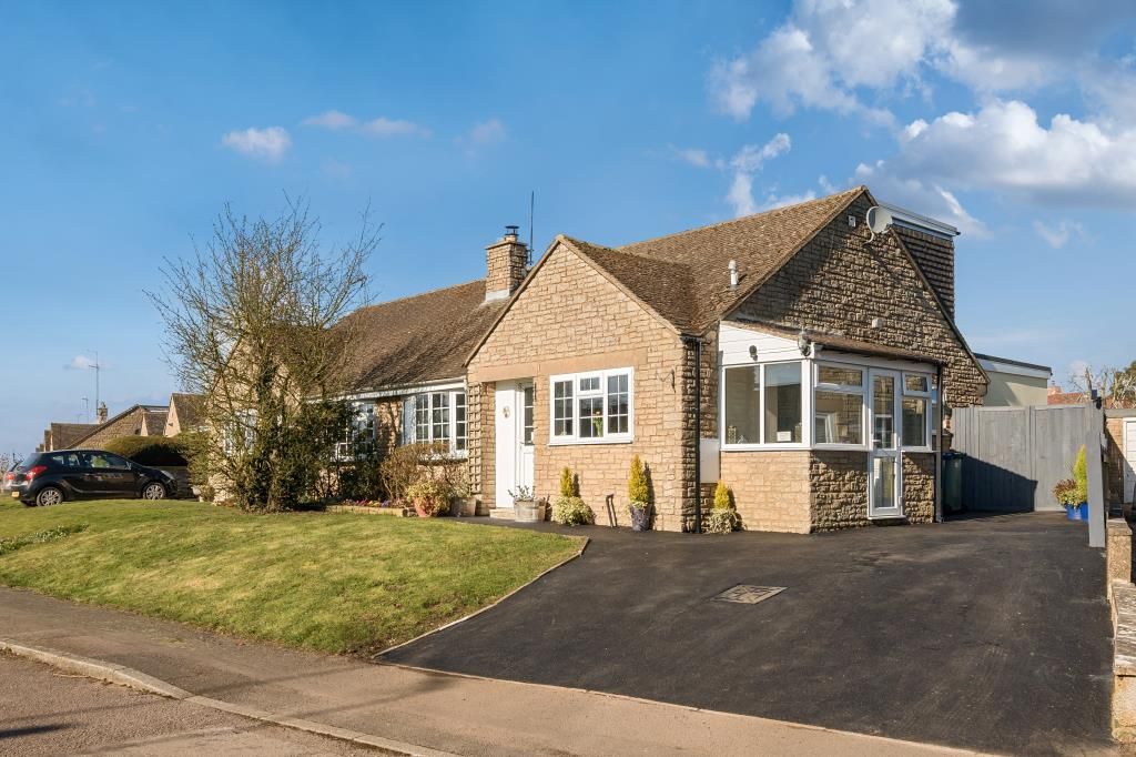 Property photo 3 of 21 External View