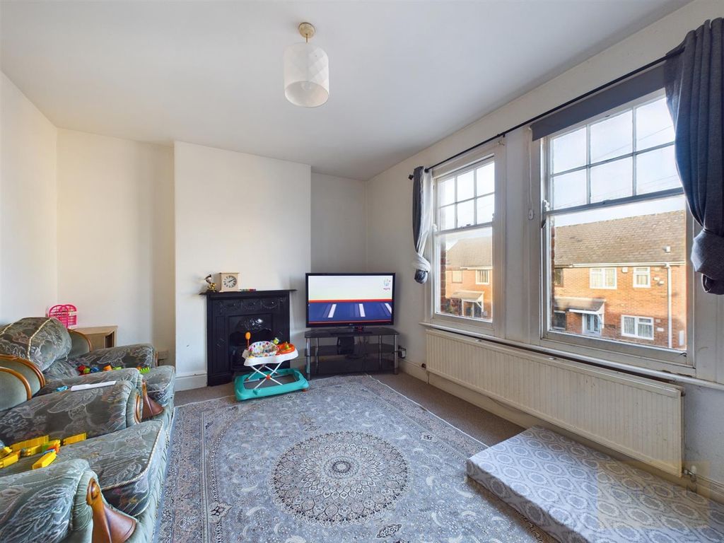 Property photo 2 of 6 Cam01118G0-Pr0166-Still001.Jpg