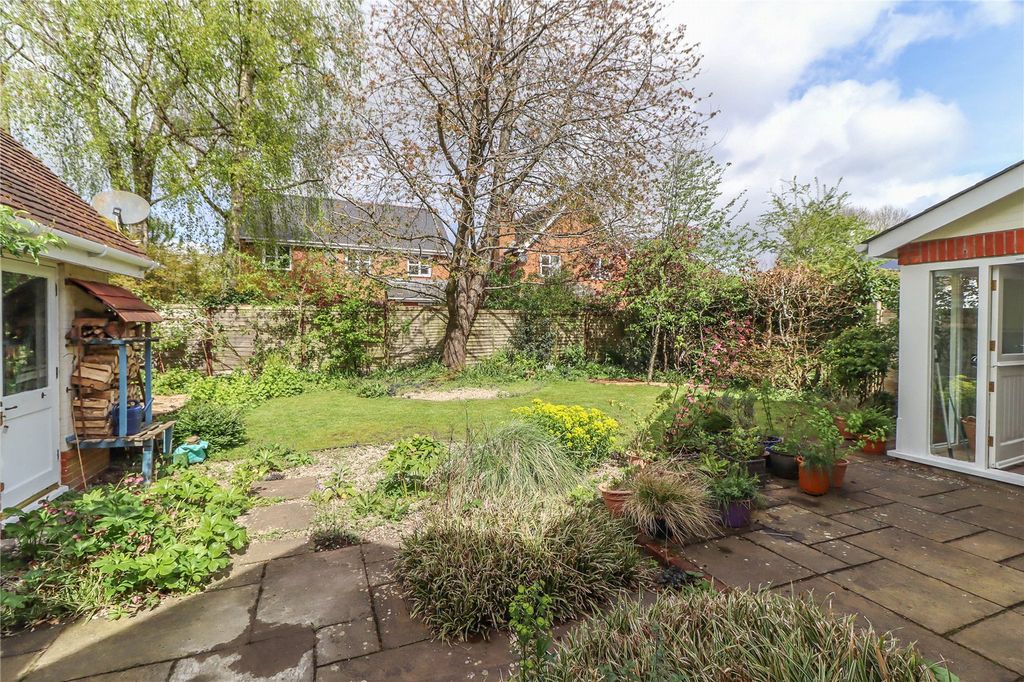 Property photo 3 of 20 Picture No. 05