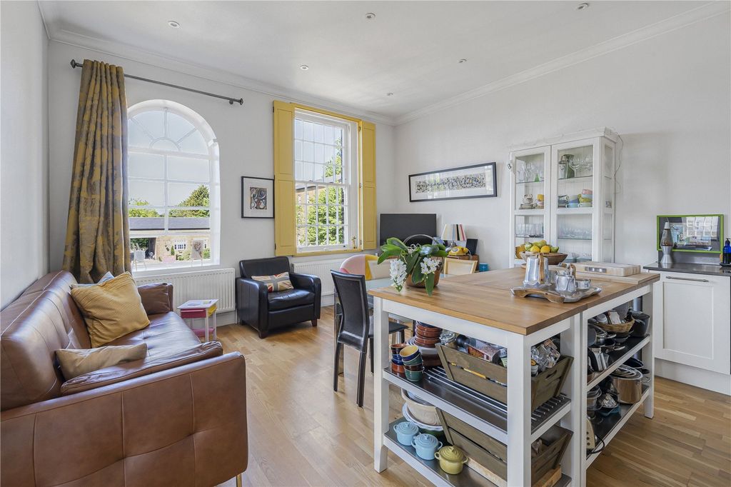 Property photo 1 of 14 Reception Space