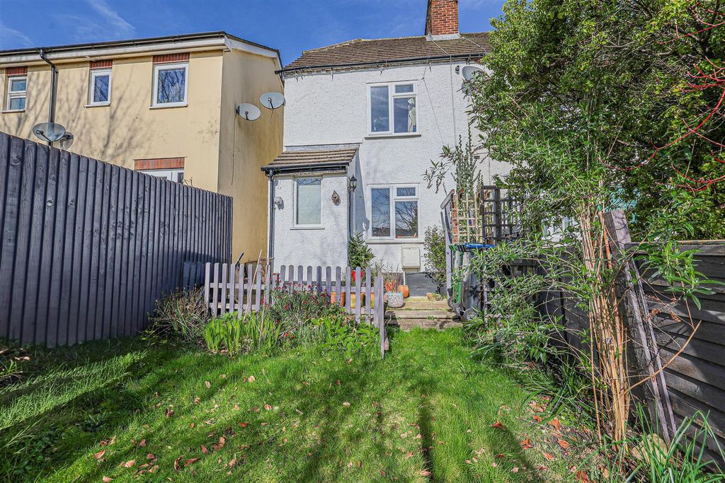 Property photo 1 of 22 980A6249-1.Png