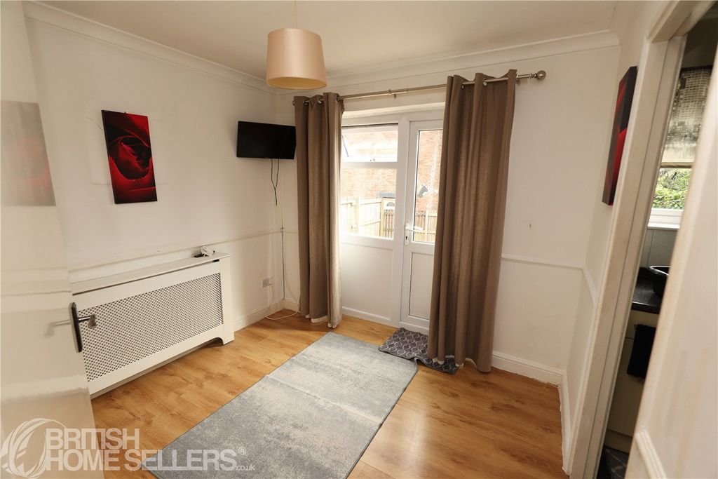 Property photo 3 of 14 Picture No. 46