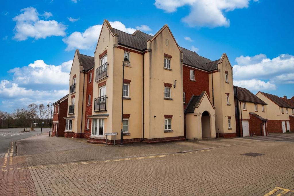 Property photo 1 of 11