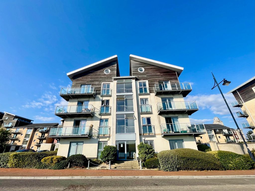 Property photo 1 of 9 Image