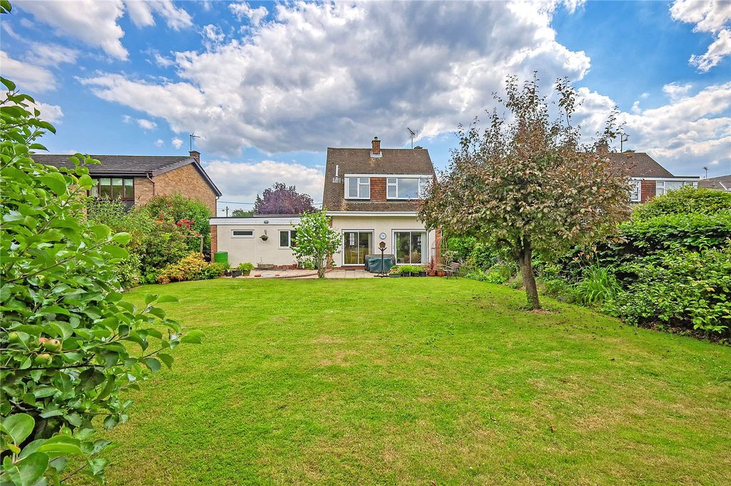 Property photo 2 of 18 Picture No. 11