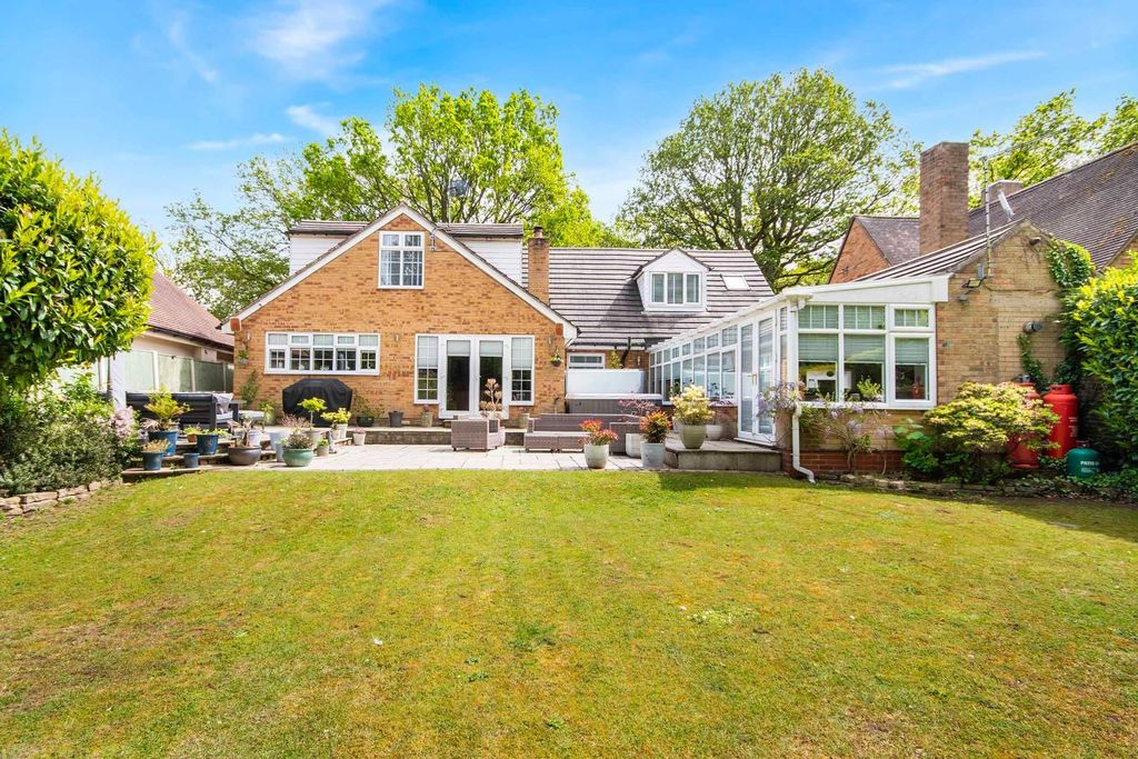 Additional image 23 of 5 bed detached house for salePlantation Avenue, Bessacarr, Doncaster DN4