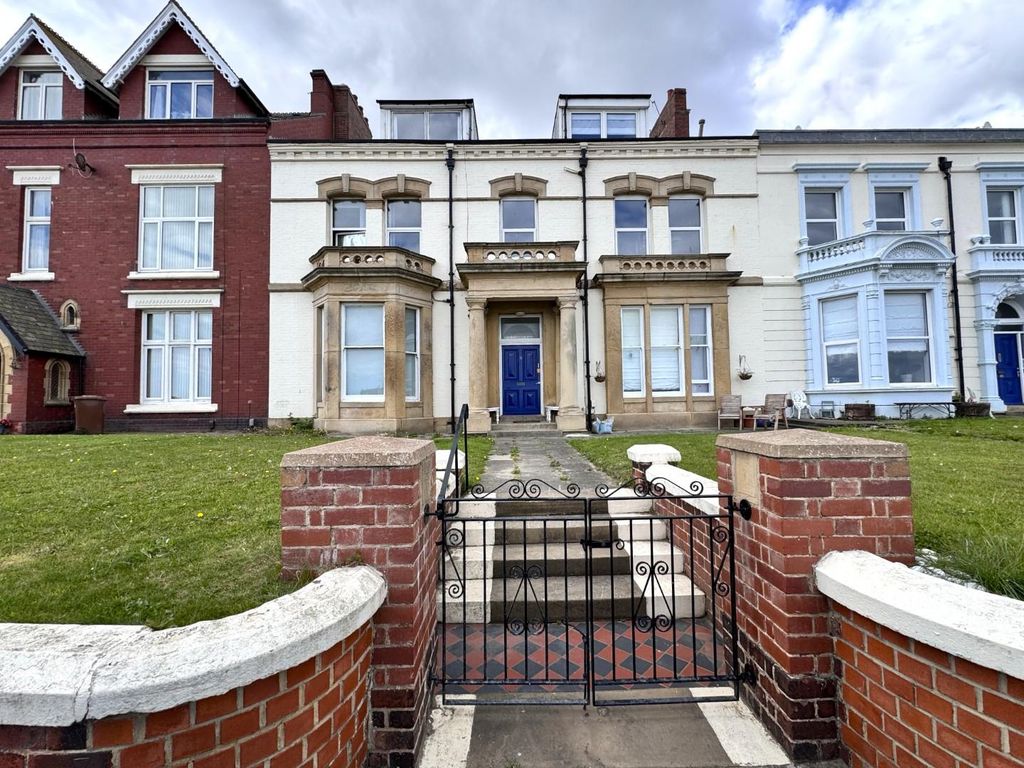 Property photo 1 of 21 Front