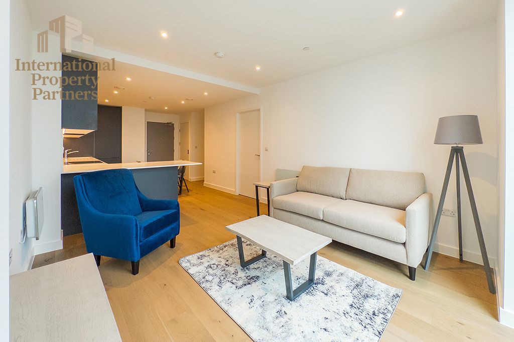 Property photo 3 of 13