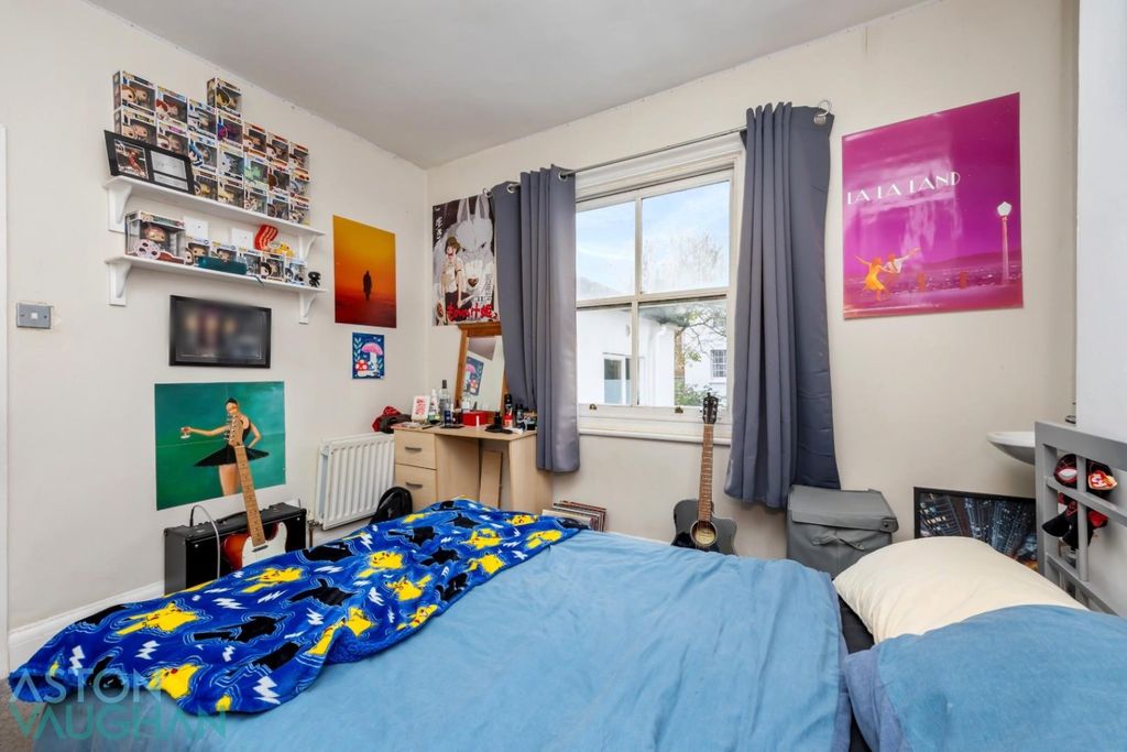 Additional image 4 of 6 bed terraced house to rentClifton Hill, Brighton BN1