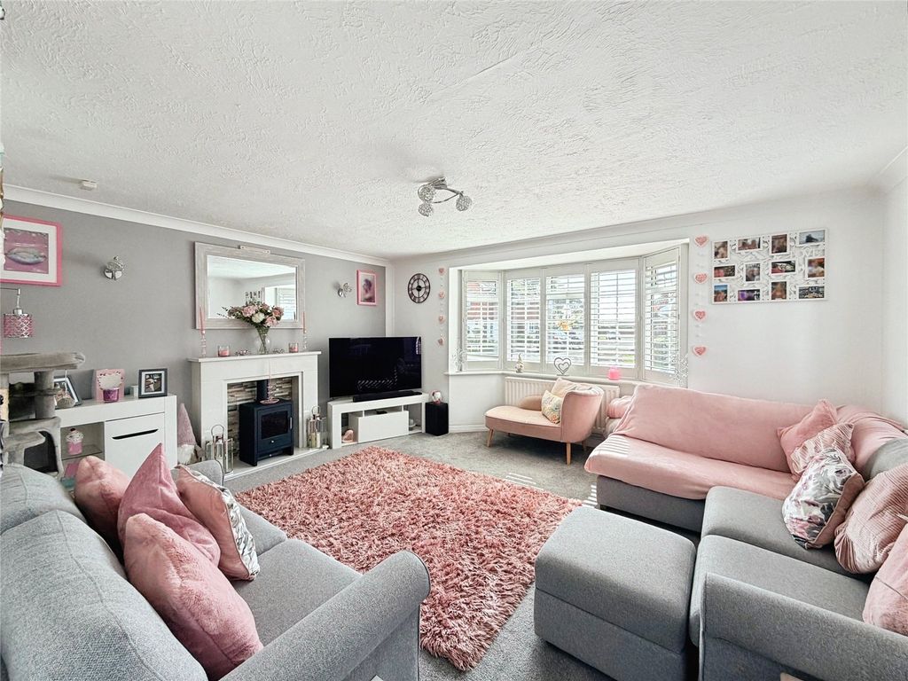 Property photo 3 of 20 Picture No. 12