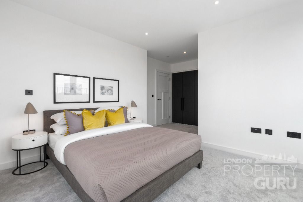Property photo 3 of 13 Propertyimages
