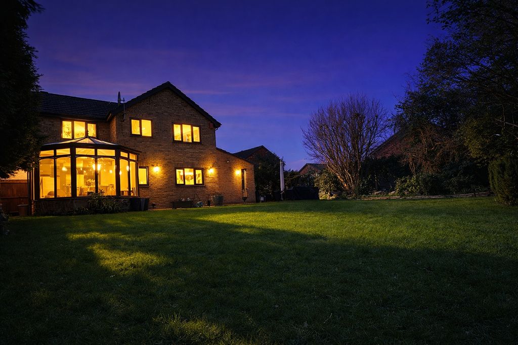 Property photo 2 of 13 Picture No. 37