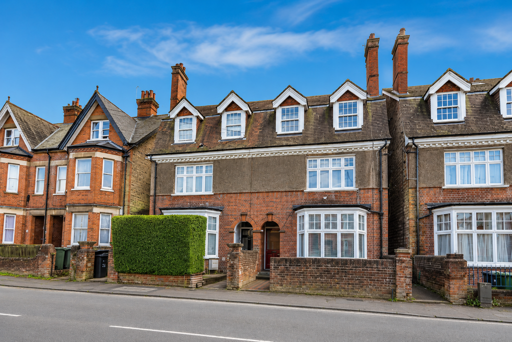 Property photo 1 of 7