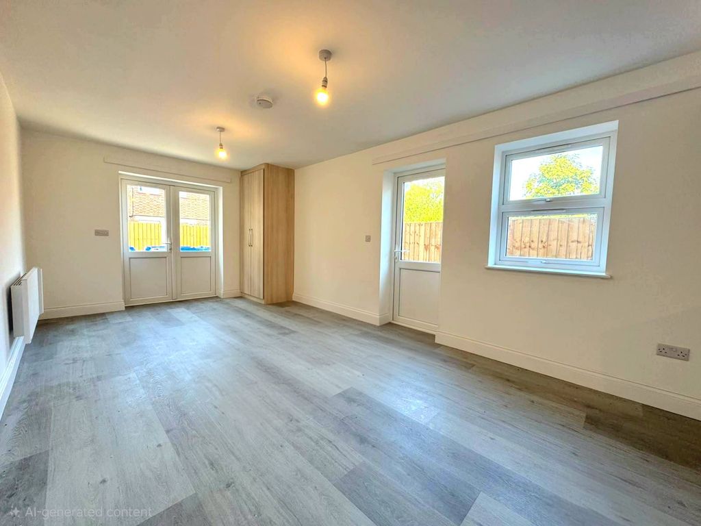 Property photo 2 of 6 2