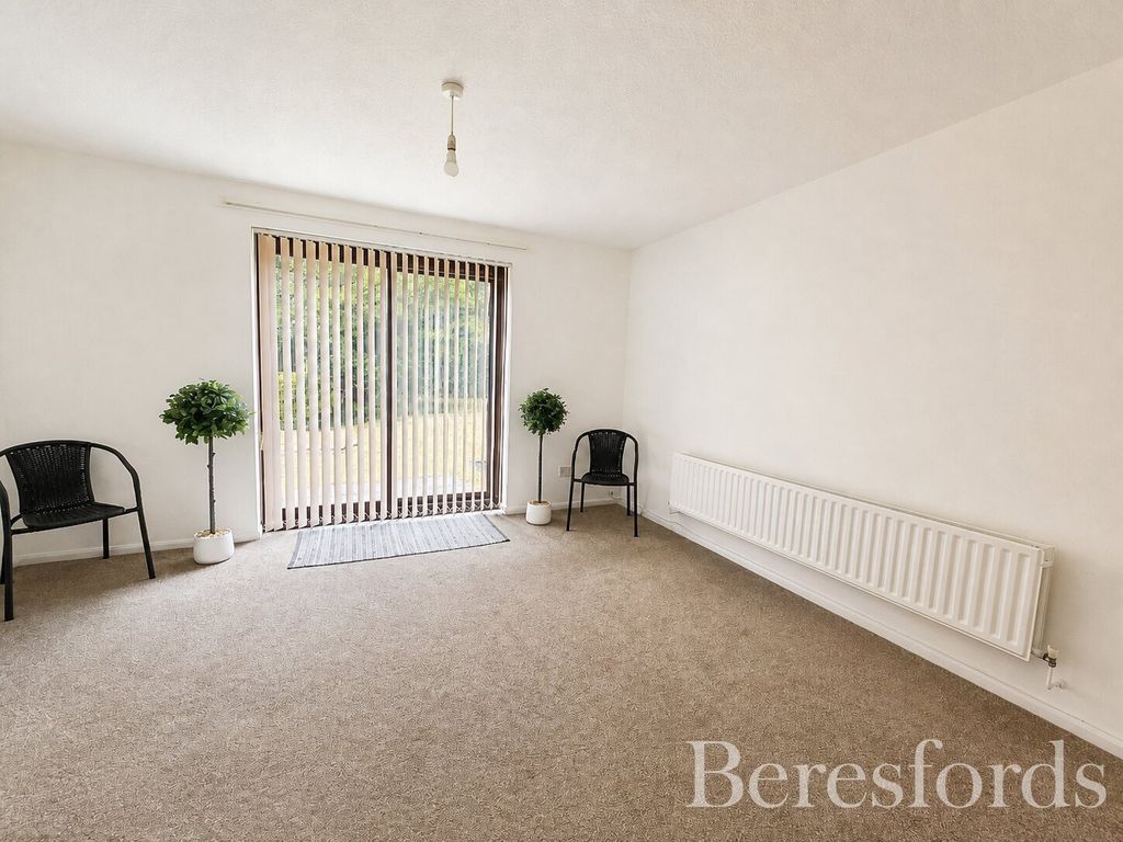Property photo 2 of 14 Picture No. 24