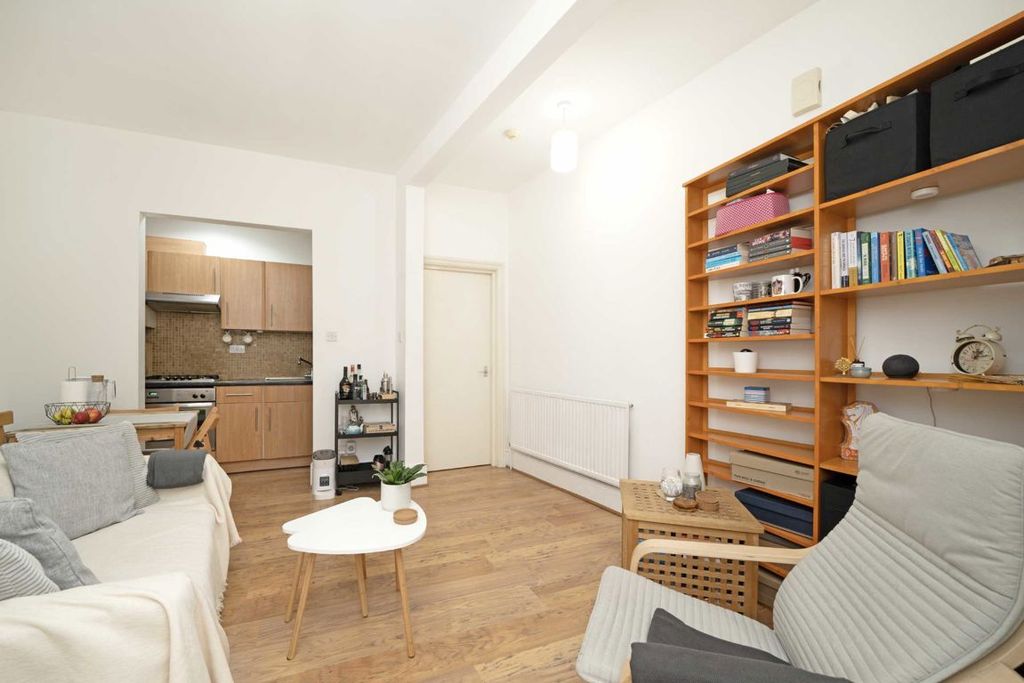 Property photo 3 of 5