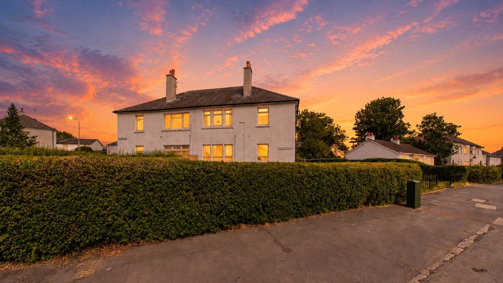 2 bed flat for salePorton Place, Bishopton PA7