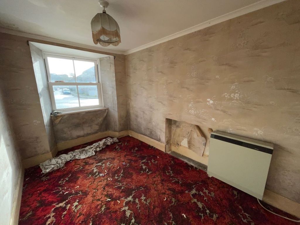 Property photo 2 of 10 Image 2