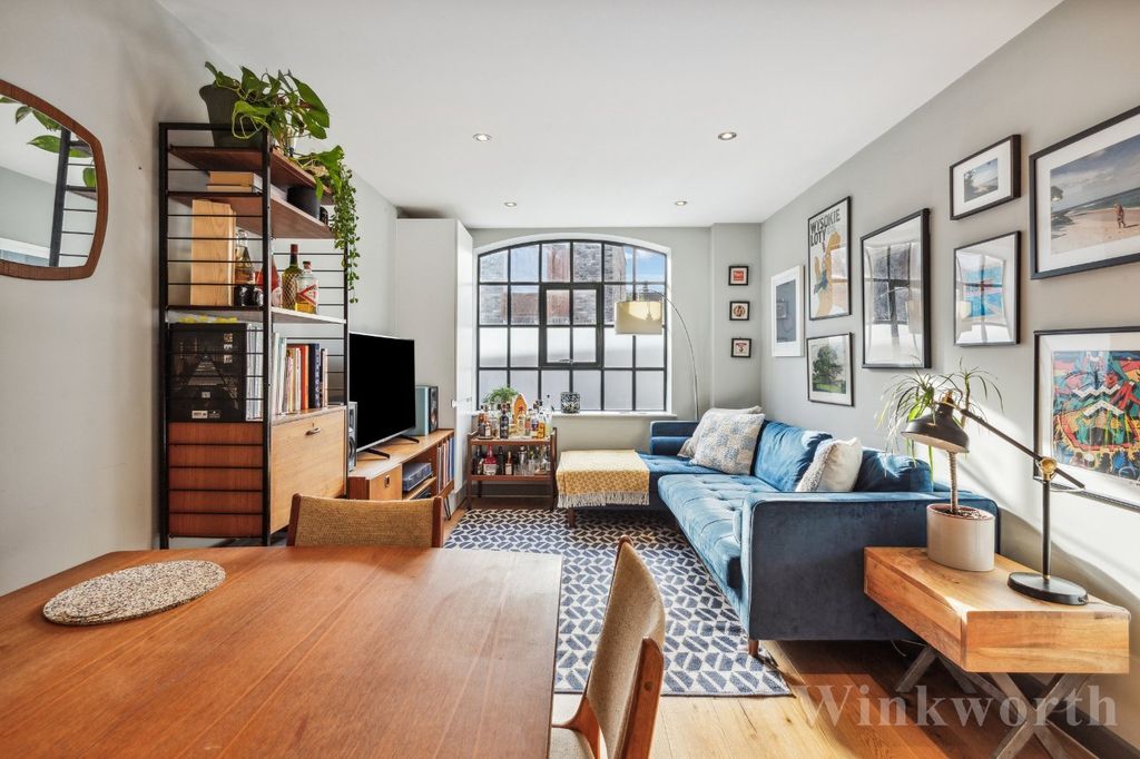 Property photo 2 of 11 Picture No. 07