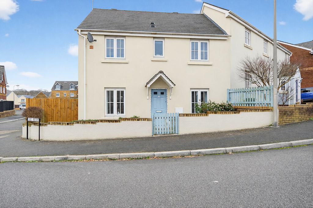 Property photo 1 of 42