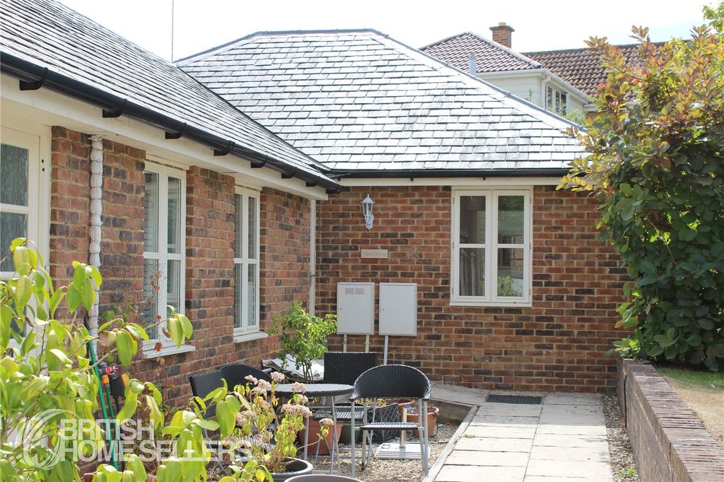 Property photo 1 of 12 12