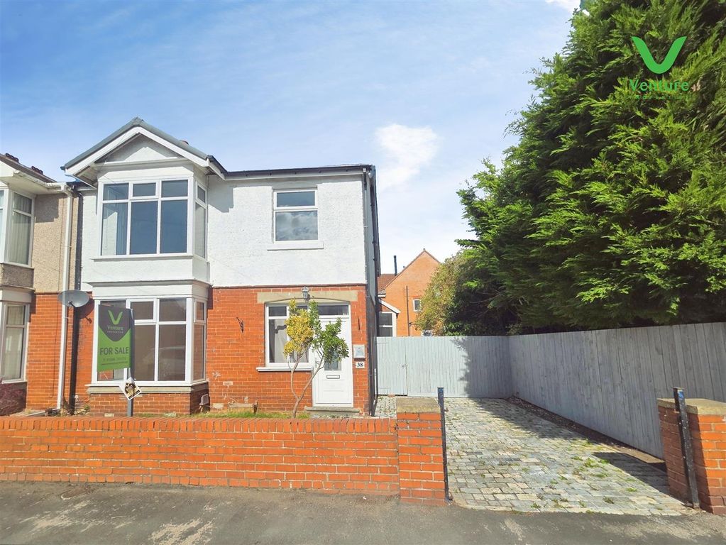 Property photo 1 of 19 609F709c-4.Jpg