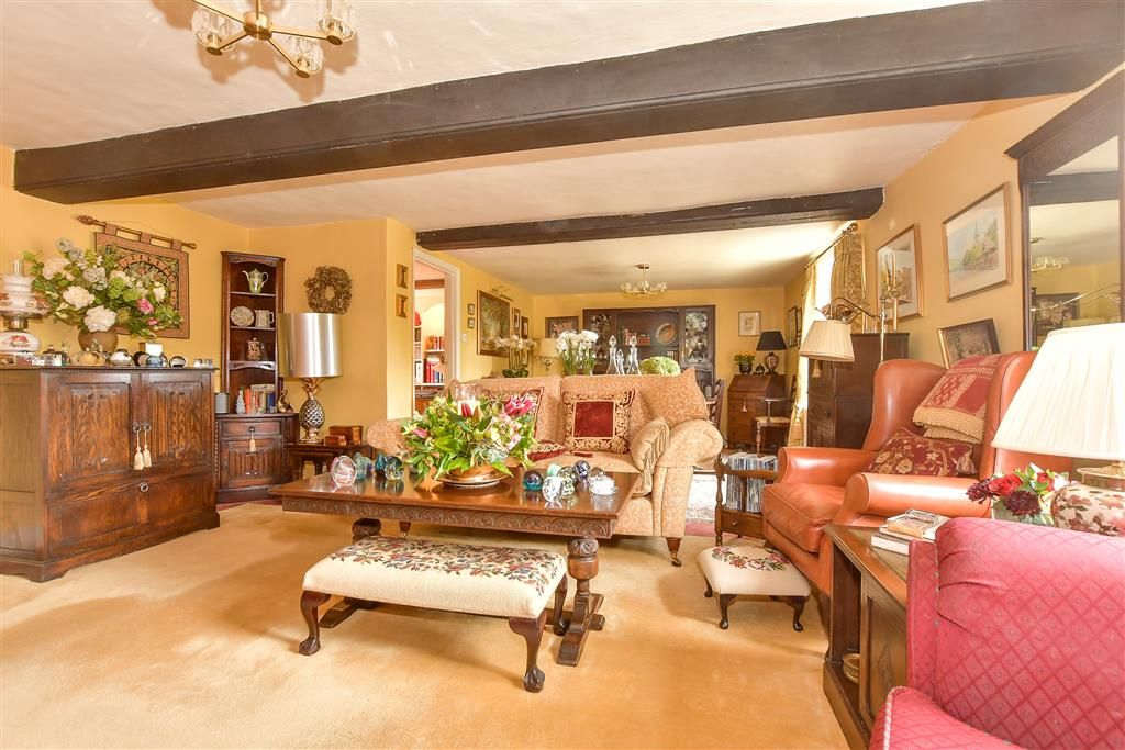 Property photo 3 of 30 Sitting/ Dining Room