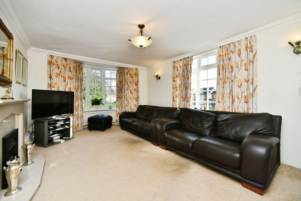 Property photo 2 of 17 Photo #2