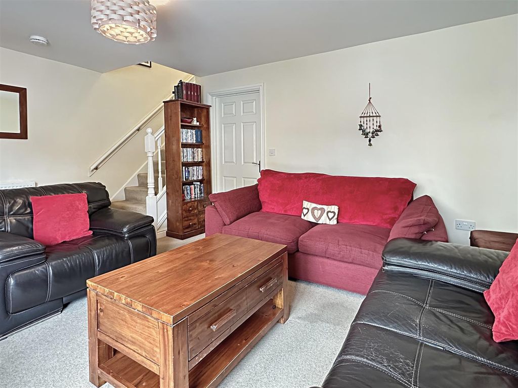 Property photo 3 of 14 Img (13).Jpg