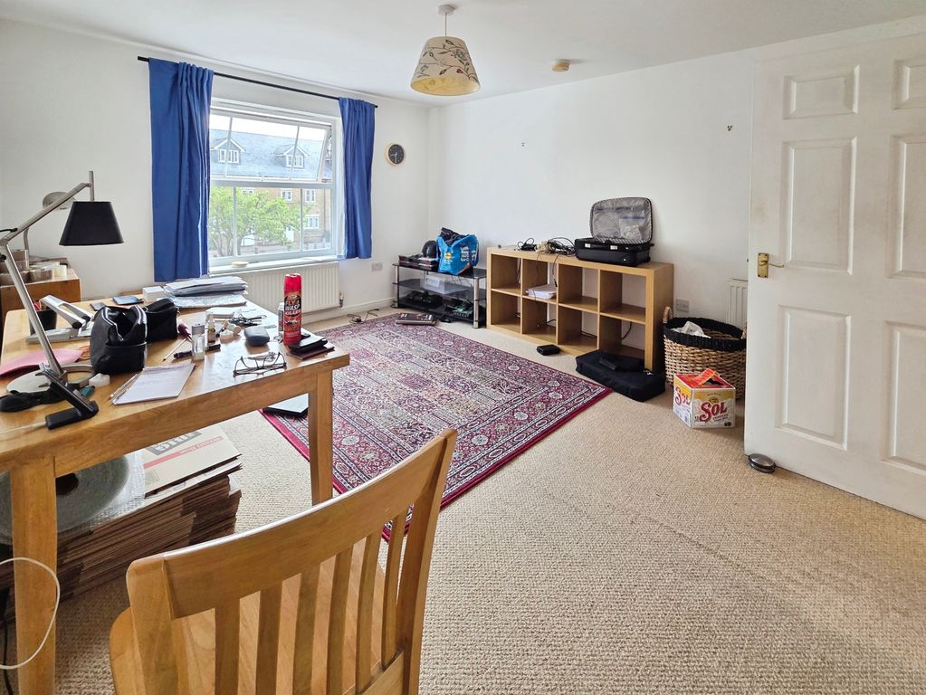 Property photo 2 of 5
